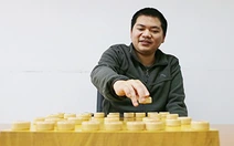 'Cậu bé không sống quá tuổi 20' quật ngã nhà vô địch cờ tướng Trung Quốc