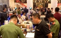 Bắt quả tang nhiều người nước ngoài đánh bạc trái phép tại tầng hầm khách sạn ở Nha Trang