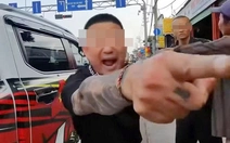 Xác minh clip hai người đi xe bán tải chửi bới, dọa đánh người đi đường ở phường Bình Tân
