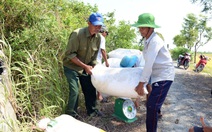Cần giải pháp giảm 'giải cứu' nông sản