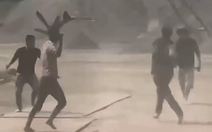 Bắt 4 người dùng dao, mã tấu đánh nhau tại mỏ đá TP.HCM