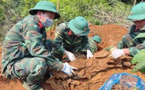 Phát hiện hài cốt liệt sĩ cùng nhiều di vật ở vùng rừng giáp biên giới Lào