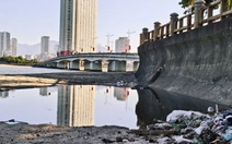 Tháo dỡ đường ống xả thải trái phép ra biển Nha Trang