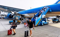 Hàng không tính giảm chuyến bay nội địa, giá vé quốc tế thêm áp lực