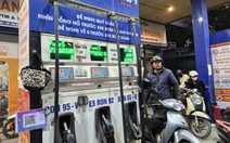 Bộ Công Thương công bố: RON95 giảm gần 4.000 đồng/lít, dầu hỏa 4.100 đồng/lít
