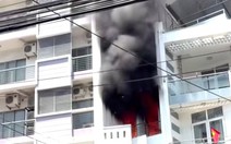 Cháy nhà ở trung tâm Nha Trang, hàng chục cảnh sát được huy động