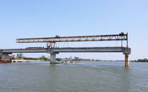 Nóng ruột với những cây cầu làm kiểu 'rùa bò' ở Đà Nẵng