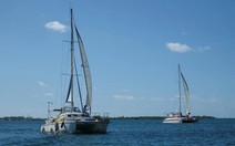 Mexico nói 2 tàu viện trợ mất liên lạc khi trên đường tới Cuba