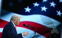 Chiến sự Trung Đông 28-3: Ông Trump đùa Hormuz là 'eo biển Trump'; Israel đánh cơ sở hạt nhân Iran