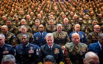 Bộ trưởng Quốc phòng Mỹ bị chỉ trích vì loại 4 sĩ quan khỏi danh sách thăng hàm