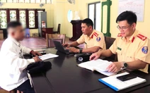 Xử phạt TikToker phóng mô tô nước trên bãi tắm công cộng ở Nha Trang