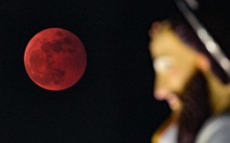 Tối nay, người dân Việt Nam có thể ngắm 'trăng máu' trong gần 1 tiếng
