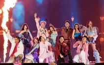 Hát nhép: Sự lừa dối hào nhoáng