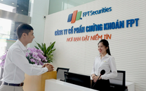 Chuẩn bị thay Chủ tịch đi định cư nước ngoài, cổ phiếu FTS tăng đột biến