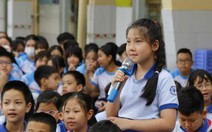 Tuyển sinh đầu cấp ở TP.HCM: Muốn con học trường tiên tiến khác nơi thường trú, đăng ký thế nào?