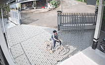 Chủ nhà hơn 5 năm không đóng cổng để đón ‘khách lạ’