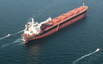 Iran tuyên bố 'đang chờ' Mỹ hộ tống tàu thuyền qua eo biển Hormuz