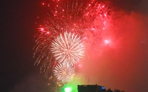 TP.HCM bắn pháo hoa kỷ niệm dịp 30-4