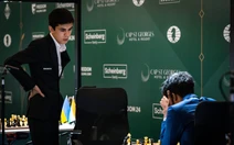 Kỳ thủ 20 tuổi Sindarov chạm một tay vào chiếc vé tranh ngôi Vua cờ