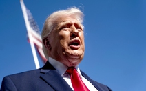 NÓNG: Ông Trump tuyên bố phong tỏa eo biển Hormuz