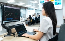 Chứng khoán hồi phục nhẹ, VN-Index tăng gần 9 điểm