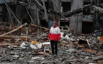 Đợt viện trợ đầu tiên đến Iran kể từ khi chiến sự bùng nổ