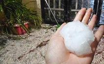 Mưa đá to bằng nắm tay ở Bắc Hà, Lào Cai