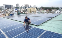 Thực hiện thông báo lắp điện mặt trời mái nhà nối lưới thế nào để không bị phạt tới 20 triệu đồng?