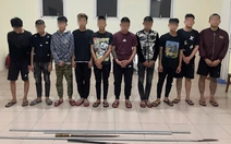 Nhóm thanh thiếu niên mang hung khí truy đuổi nhau trên đường, 1 người chết