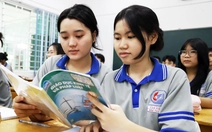 Miễn phí sách giáo khoa: Đồng thuận cao, nhưng lo 'sách cũ, quản lý khó'