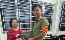 Nhặt được túi xách hơn 200 triệu, học sinh lớp 8 ở Long An nhờ công an trả lại người đánh rơi