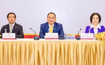 Tỉ phú Phạm Nhật Vượng: Ai có tiền cũng mua vàng cất, xã hội không có vốn phát triển