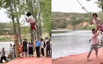 Cười sảng với chị gái chơi đu dây siêu độc lạ