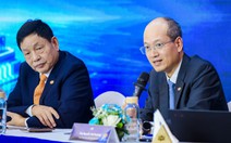 Giá cổ phiếu giảm liên tục, cổ đông gợi ý ‘đỡ’ giá, lãnh đạo FPT nói 'sẽ cân nhắc'