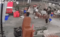 Công an yêu cầu thanh niên đá vào mặt nữ quản lý quán nhậu đến trụ sở làm việc