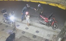 Hát hò mở loa 'tra tấn' hàng xóm ầm ĩ, rồi hỏi tình làng nghĩa xóm ở đâu?!