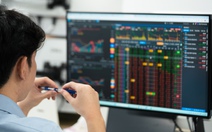 Chứng khoán 29-4: VN-Index áp sát 1.900 điểm nhưng ‘xanh vỏ đỏ lòng’, nhà đầu tư nên làm gì?