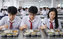 Kiểm tra đột xuất nhiều bếp ăn trường học, có nơi tạm 'đóng băng' bán trú
