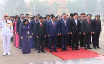 Lãnh đạo Đảng, Nhà nước, đại biểu Quốc hội vào Lăng viếng Chủ tịch Hồ Chí Minh