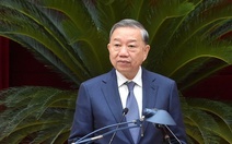 Ánh sáng Hồ Chí Minh soi đường cho chúng ta đi