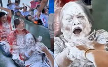 Chơi trò chuyền bột nhưng ai nhìn vô cũng tưởng đang làm bánh