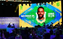 CĐV Brazil vỡ òa, bật khóc trong ngày Neymar được gọi trở lại đội tuyển