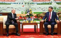 Ông Tập, ông Putin trà đàm sau khi 42 văn kiện hợp tác được ký kết