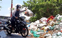 TP.HCM nhức nhối nạn xả rác: mạnh ai nấy xả, bất kể ngày đêm