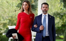 Ông Trump nói có thể không dự đám cưới của con trai để lo chiến sự Iran