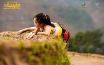 'Hoa khôi chạy bộ' phải bò trong giải chạy leo ruộng bậc thang Mù Cang Chải