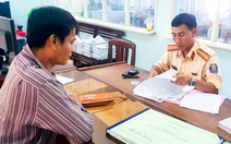 Lái xe tải chạy ngược chiều trên quốc lộ 1, tài xế bị phạt 19 triệu đồng