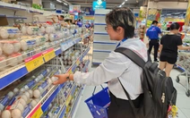 Giá gà và trứng giảm sâu, người nuôi thua lỗ