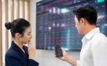 Cổ phiếu ngân hàng phối hợp cùng ‘họ Vingroup’ kéo VN-Index lên đỉnh mới