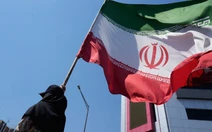 Iran chỉ trích việc ông Trump ‘khăng khăng’ đòi ký thỏa thuận vào ngày sinh nhật của mình